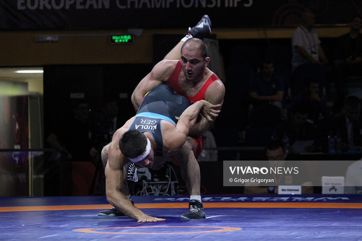 wrestling armenia 1 - Արթուր Շահինյանը վիճելի պարտություն կրեց 2-րդ սփոփիչ գոտեմարտում (տեսանյութ, լուսանկարներ)
