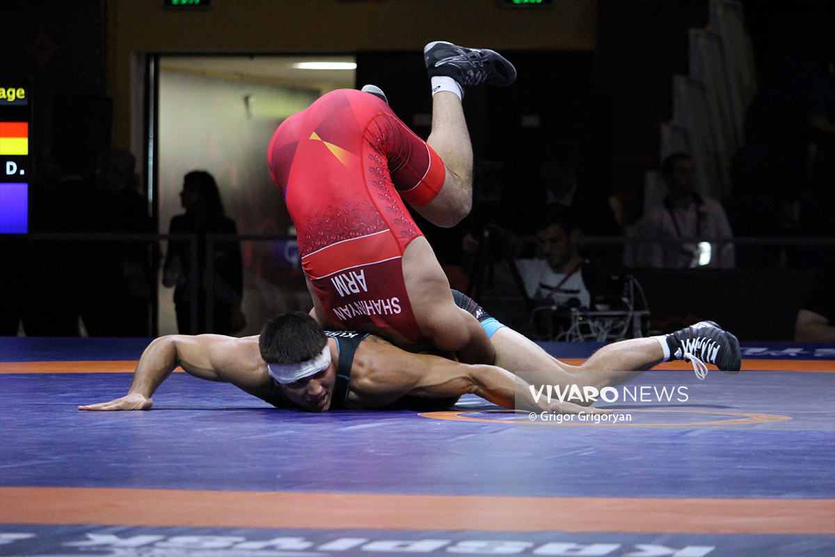 wrestling armenia 5 - Արթուր Շահինյանը վիճելի պարտություն կրեց 2-րդ սփոփիչ գոտեմարտում (տեսանյութ, լուսանկարներ)