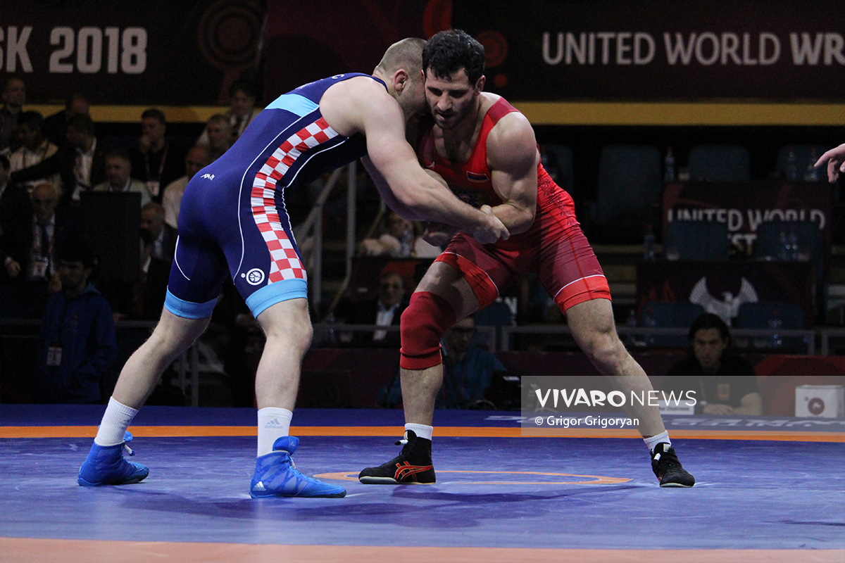 wrestling armenia 5 1 1 - Մաքսիմ Մանուկյանն և Կարեն Ասլանյանը նույնպես հաղթական մեկնարկ ունեցան (տեսանյութ, լուսանկարներ)