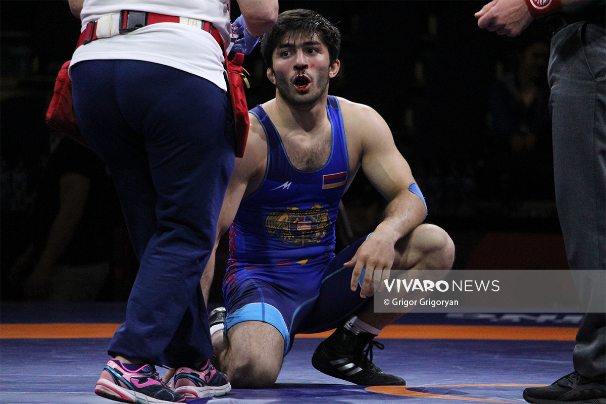 wrestling armenia 8 1 1 - Մաքսիմ Մանուկյանն և Կարեն Ասլանյանը նույնպես հաղթական մեկնարկ ունեցան (տեսանյութ, լուսանկարներ)