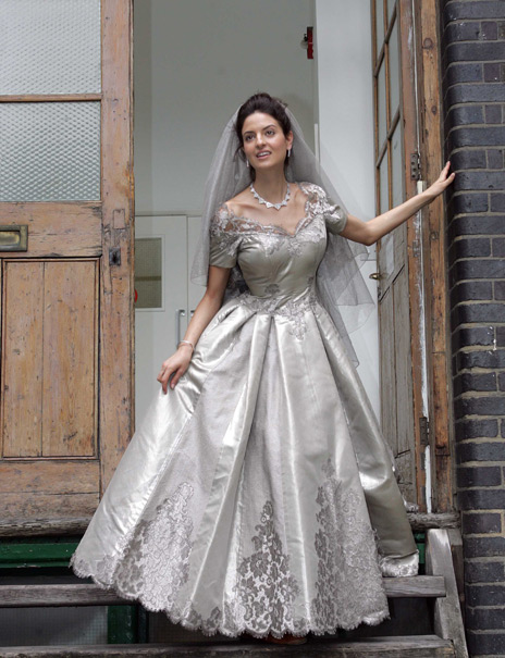 Mauro Adami Wedding Dress 1 - Շքեղ տասնյակ. Աշխարհի ամենաթանկարժեք հարսանեկան զգեստները
