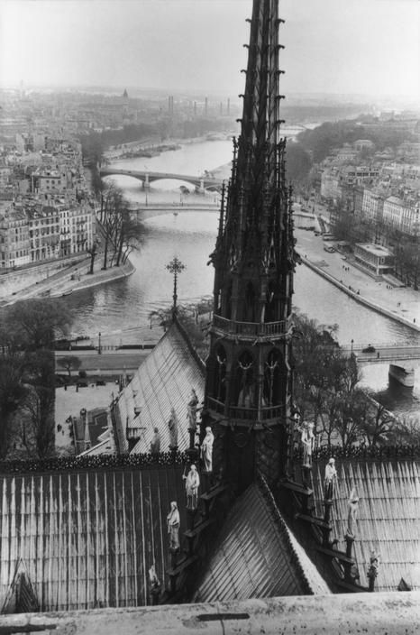 .jpg - Փարիզի Աստվածամոր տաճարը՝ հայտնի լուսանկարիչների օբյեկտիվում