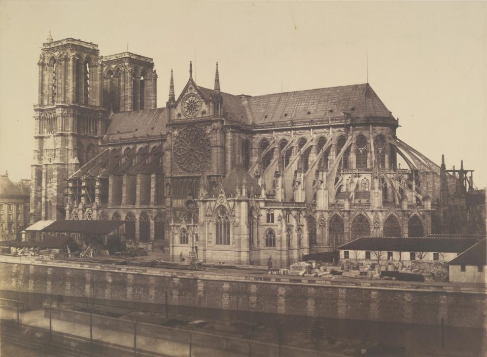 Edouard Baldus 3 960x705 - Փարիզի Աստվածամոր տաճարը՝ հայտնի լուսանկարիչների օբյեկտիվում