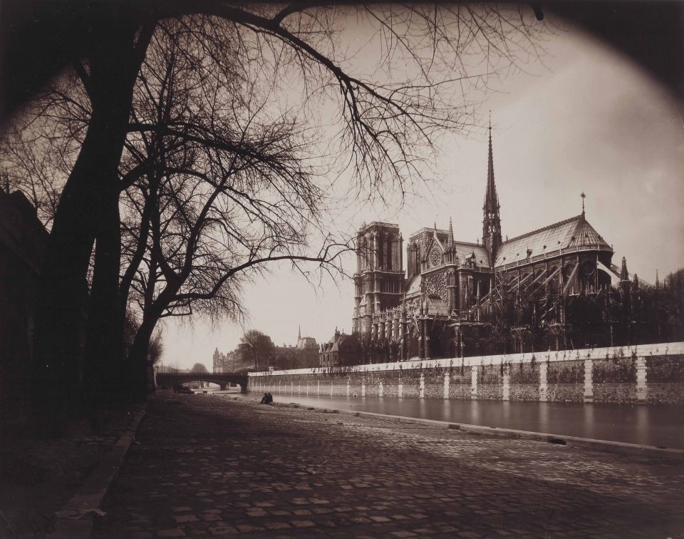 Eugène Atget3 960x756 - Փարիզի Աստվածամոր տաճարը՝ հայտնի լուսանկարիչների օբյեկտիվում
