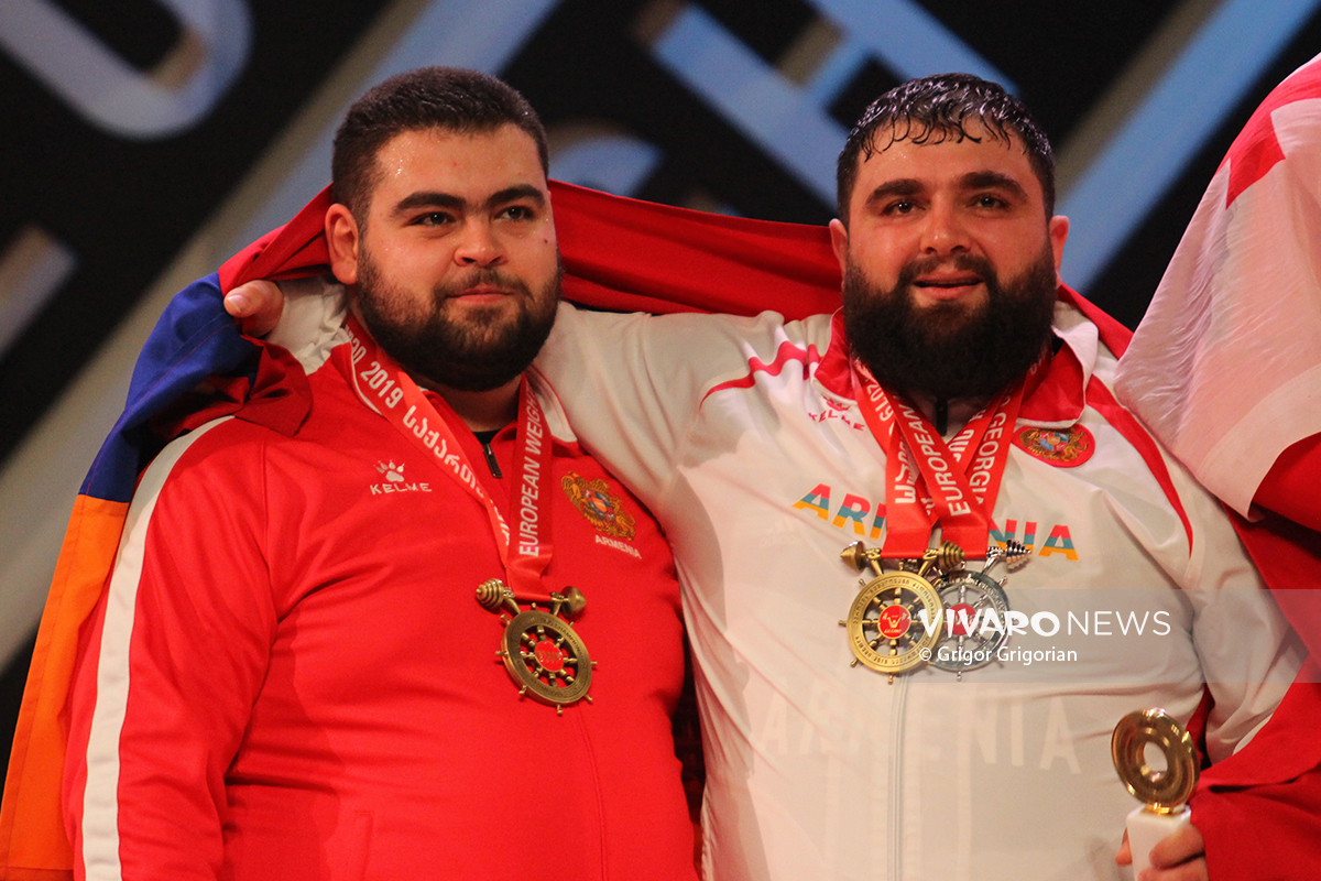 Ruben Aleksanyan and Gor Minasyan european weightlifting championships rewarding 7 - Գոռ Մինասյանը դարձել է Կատարի գավաթ հաղթող, Ռուբեն Ալեքսանյանը՝ արծաթե մեդալակիր