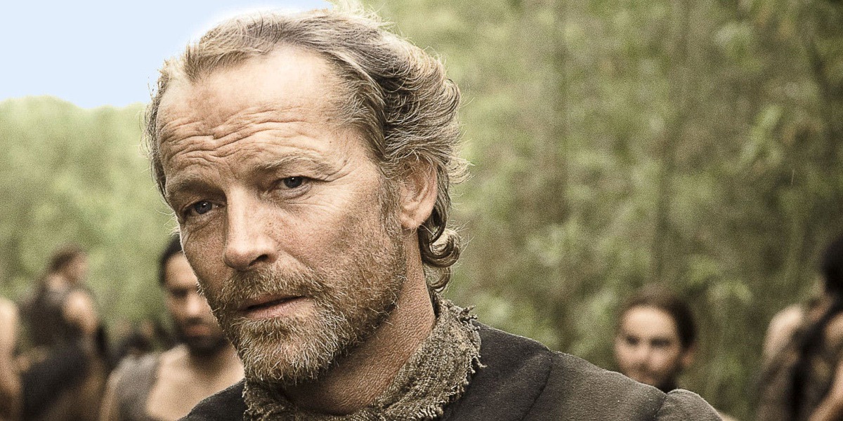 Ser Jorah Mormont Looking On - Ահա թե ինչպես են փոխվել «Գահերի խաղի» հերոսները 8 եթերաշրջանների ընթացքում