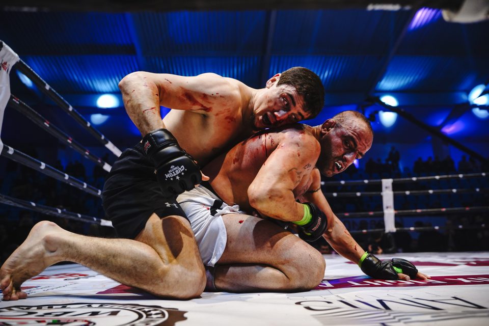 mix fight armenia 89 960x640 - MIX FIGHT 46. Երևանում կայացած խառը մենամարտերի երեկոն VNews-ի ֆոտոշարքում