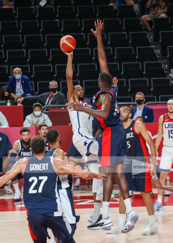 france usa basketball gold match olympics 202018 - ԱՄՆ հավաքականի 16-րդ չեմպիոնությունն Օլիմպիական խաղերում՝ VNews-ի ֆոտոշարքում